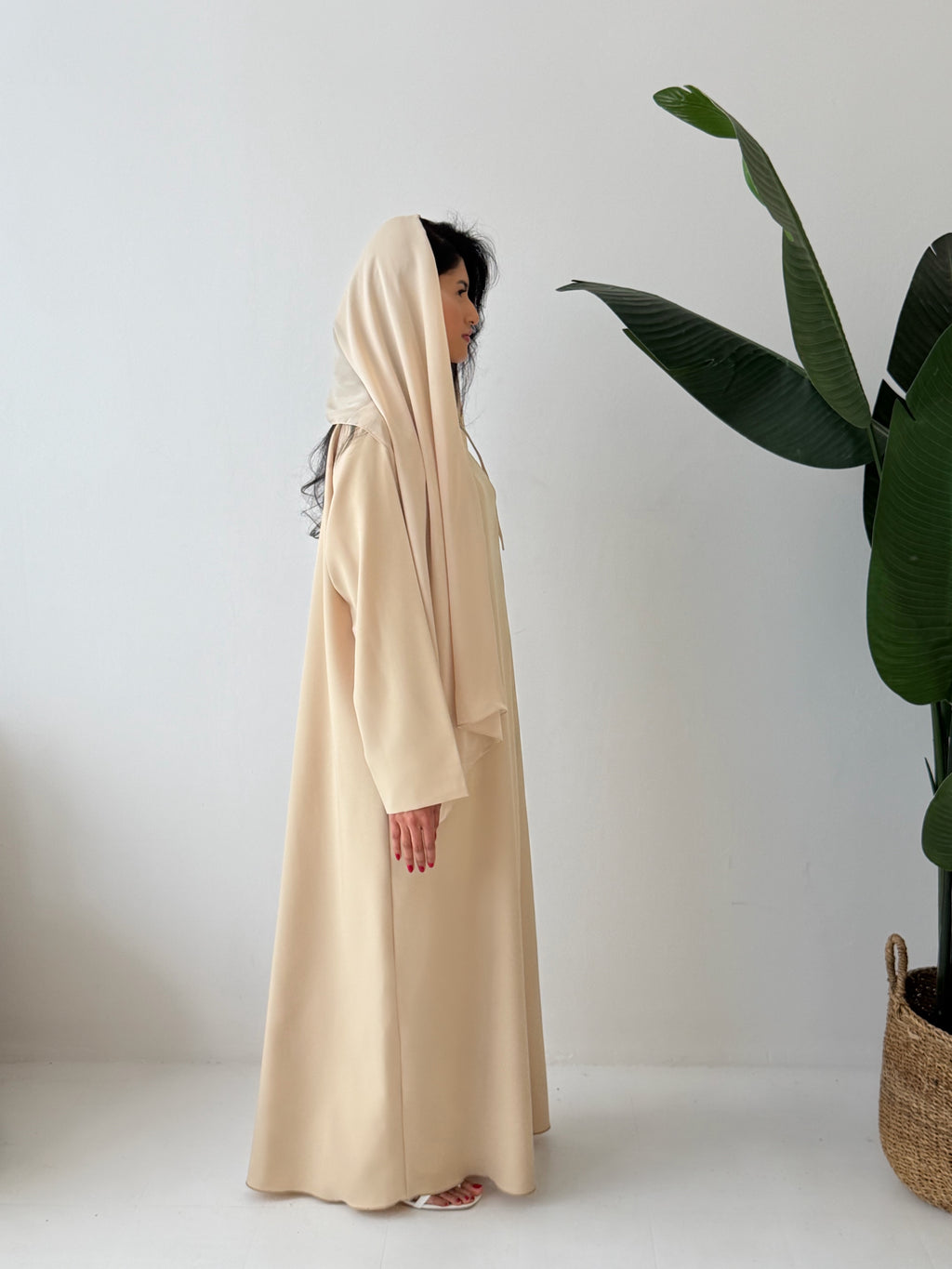 Serenity Bow Abaya - Slim Fit