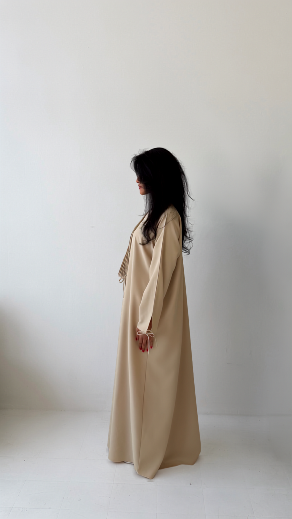 Pleated Abaya - Slim Fit